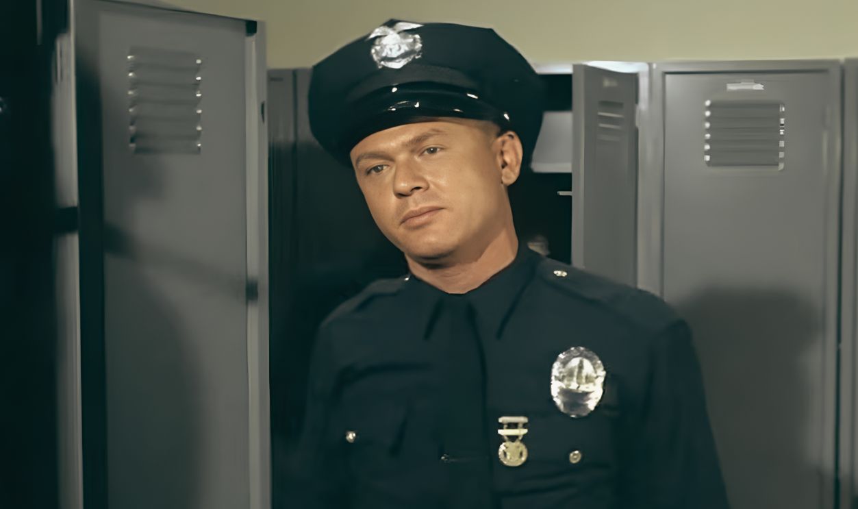 Screenshot from Adam-12 (1968–1975) 
