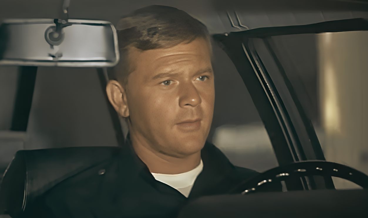 Screenshot from Adam-12 (1968–1975) 