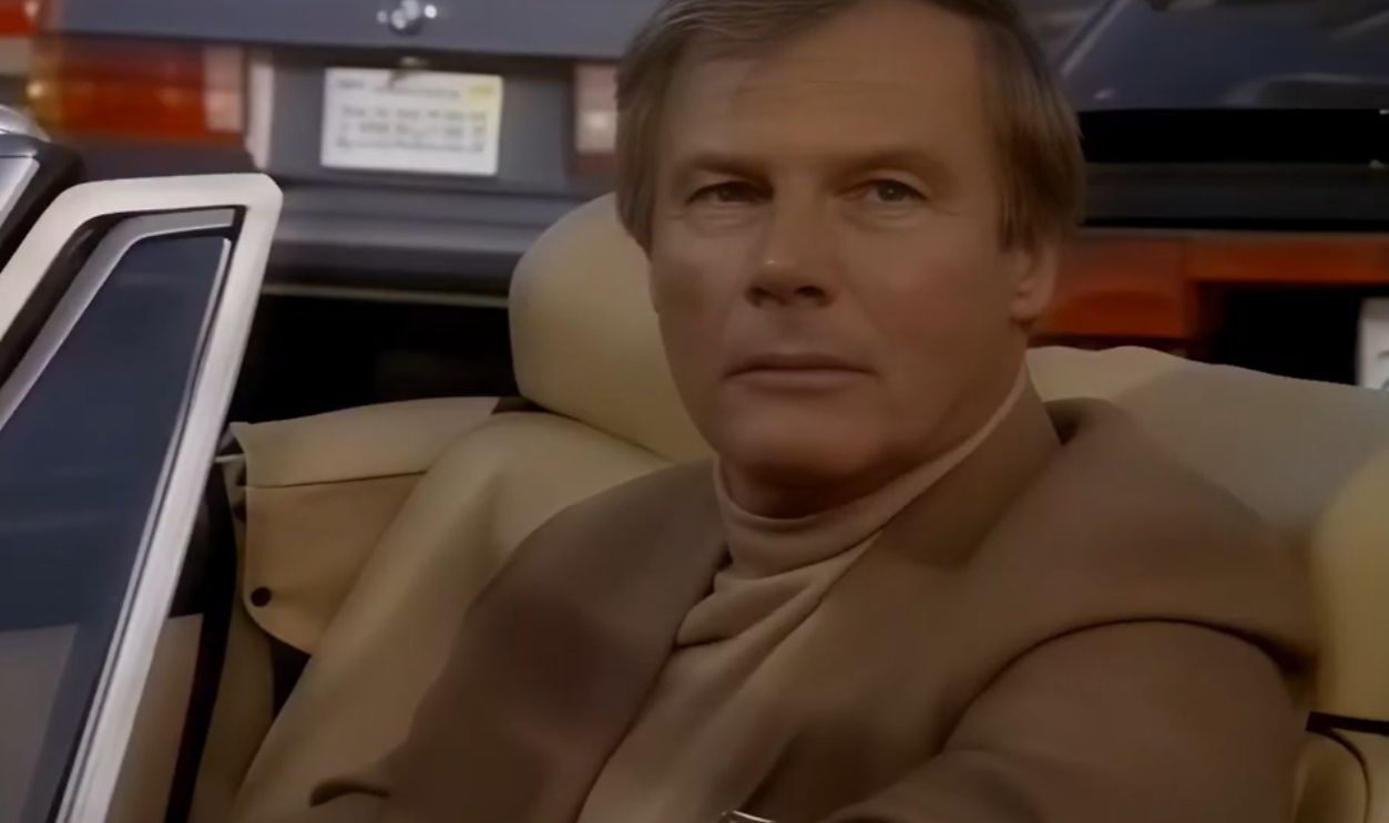 Screenshot from Lookwell, NBC (1991)