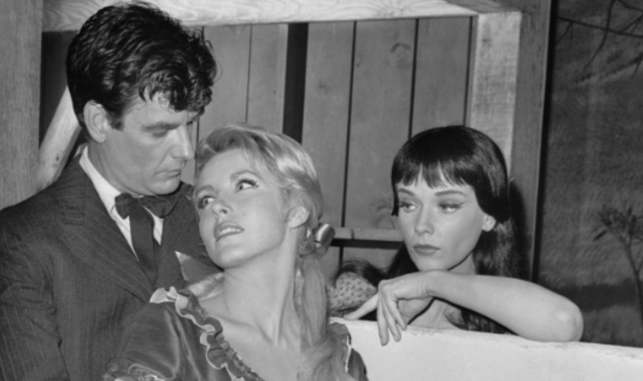 LOS ANGELES - FEBRUARY 14: James Best as Billy-Ben Turner, Laura Devon as Ellwyn Glover and Anne Francis as Jess-Belle in THE TWILIGHT ZONE episode 