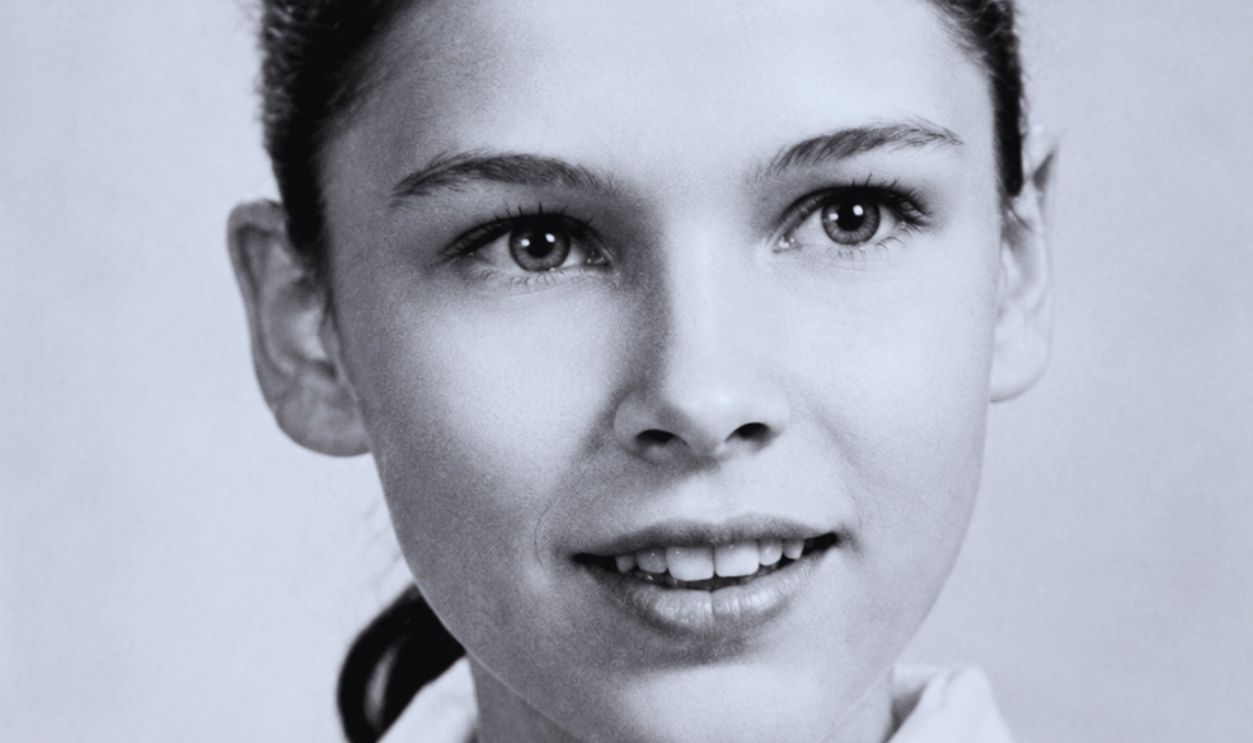 Yvonne Craig