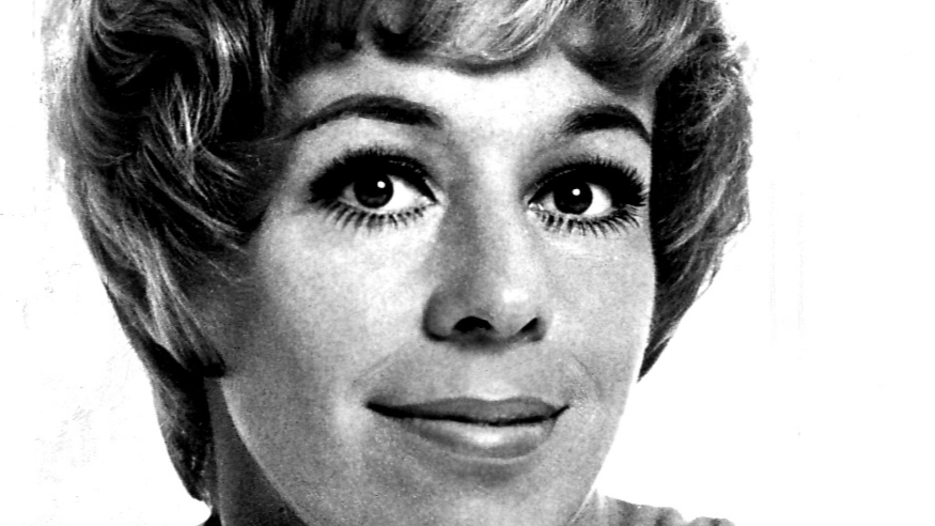 Publicity photo of Carol Burnett