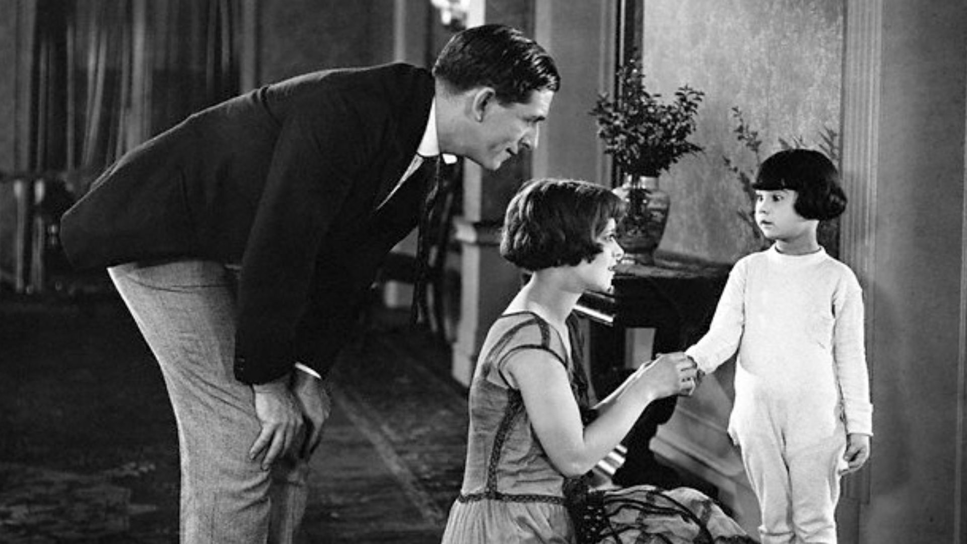 Clara Bow in Helen's Babies.