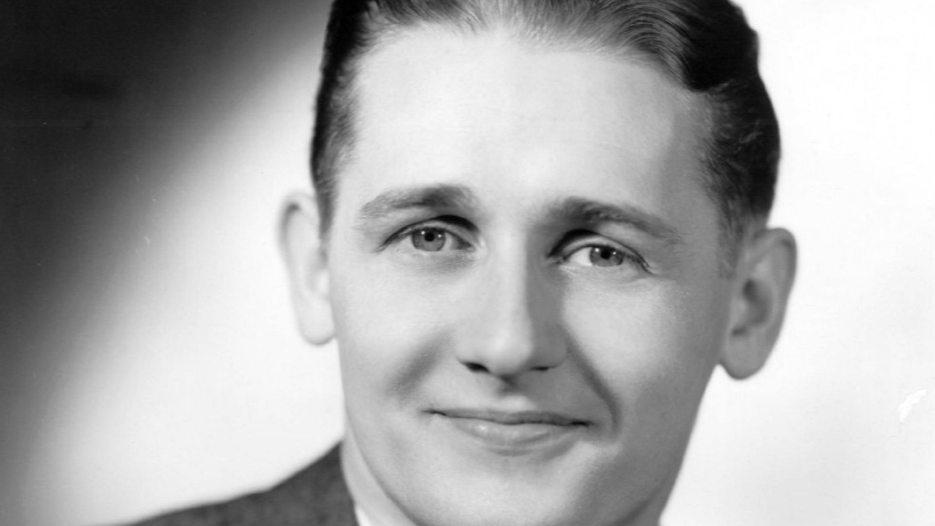 Photo of Alan Young from his radio show which began as a summer replacement for Eddie Cantor's.