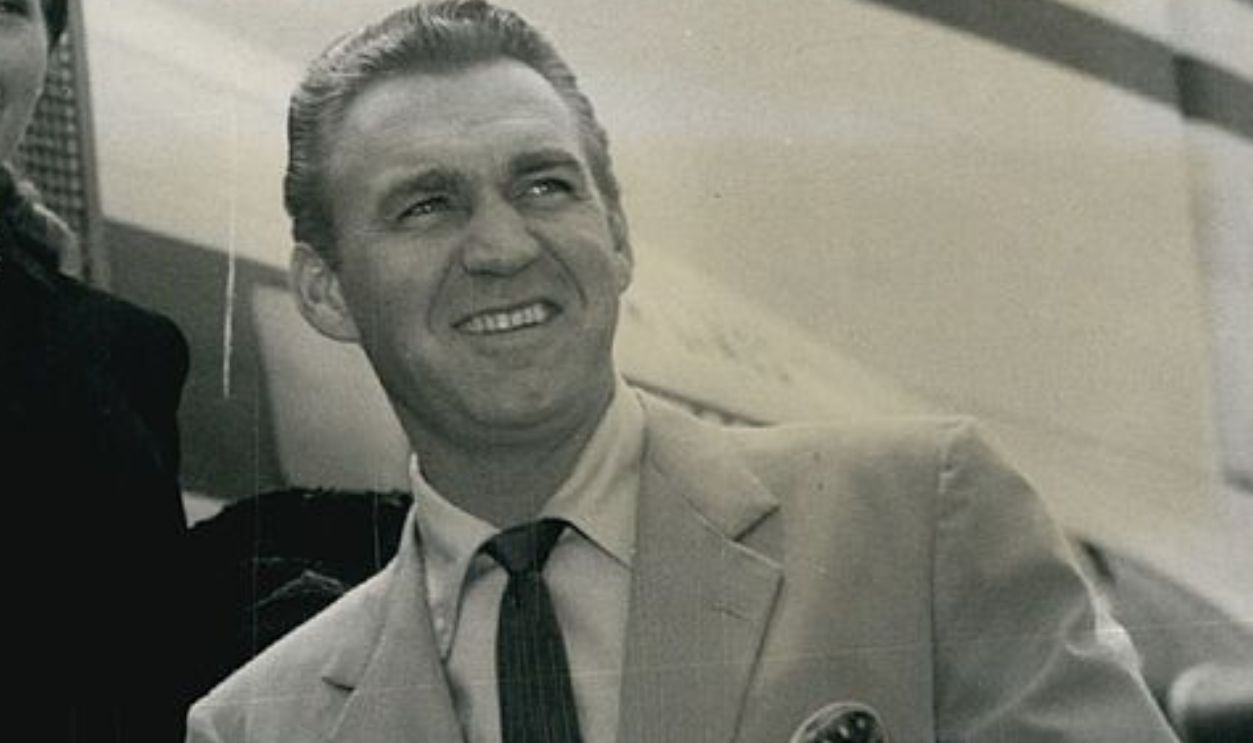 APR 30 1952; HERE FOR PREMIERE-Arriving at Stapleton field Wednesday for the world premiere of