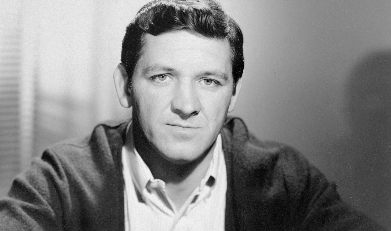 (Original Caption) This is a close up portrait of actor-comedian George (Goober Pyle), Lindsey, of the Mayberry RFD and Andy Griffith Show.