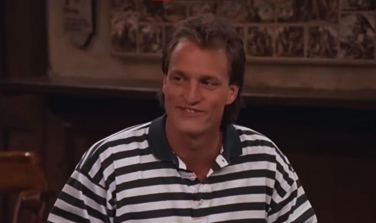 Screenshot from Cheers (1982–1993)
