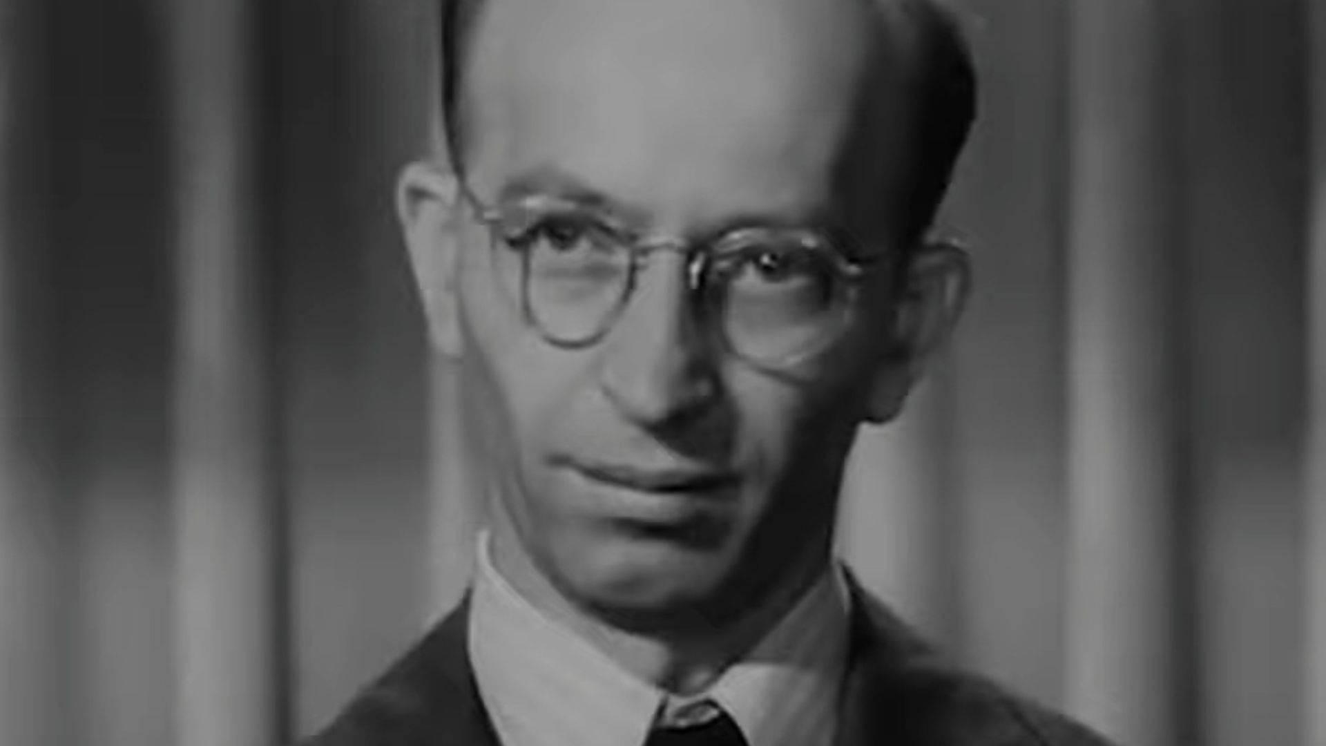 Frank Cady in the American film The Great Rupert (1950) - cropped screenshot.