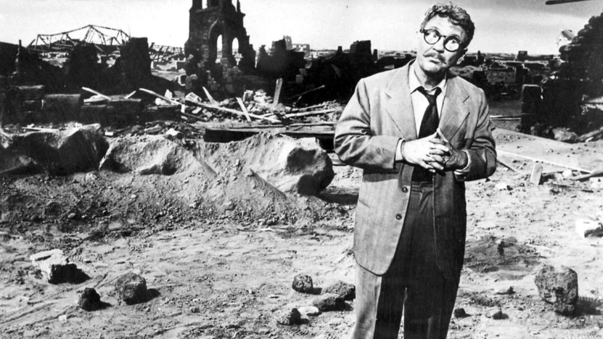 Photo of Burgess Meredith from The Twilight Zone episode