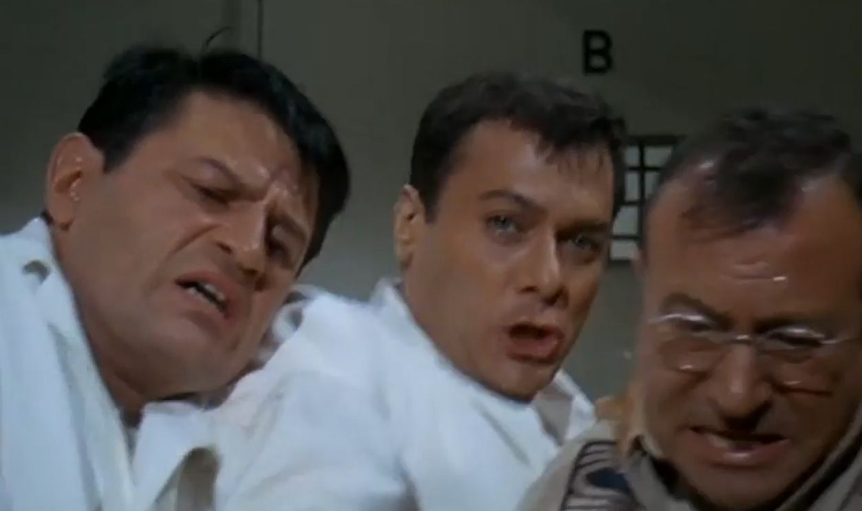 Screenshot from Captain Newman, M.D. (1963)