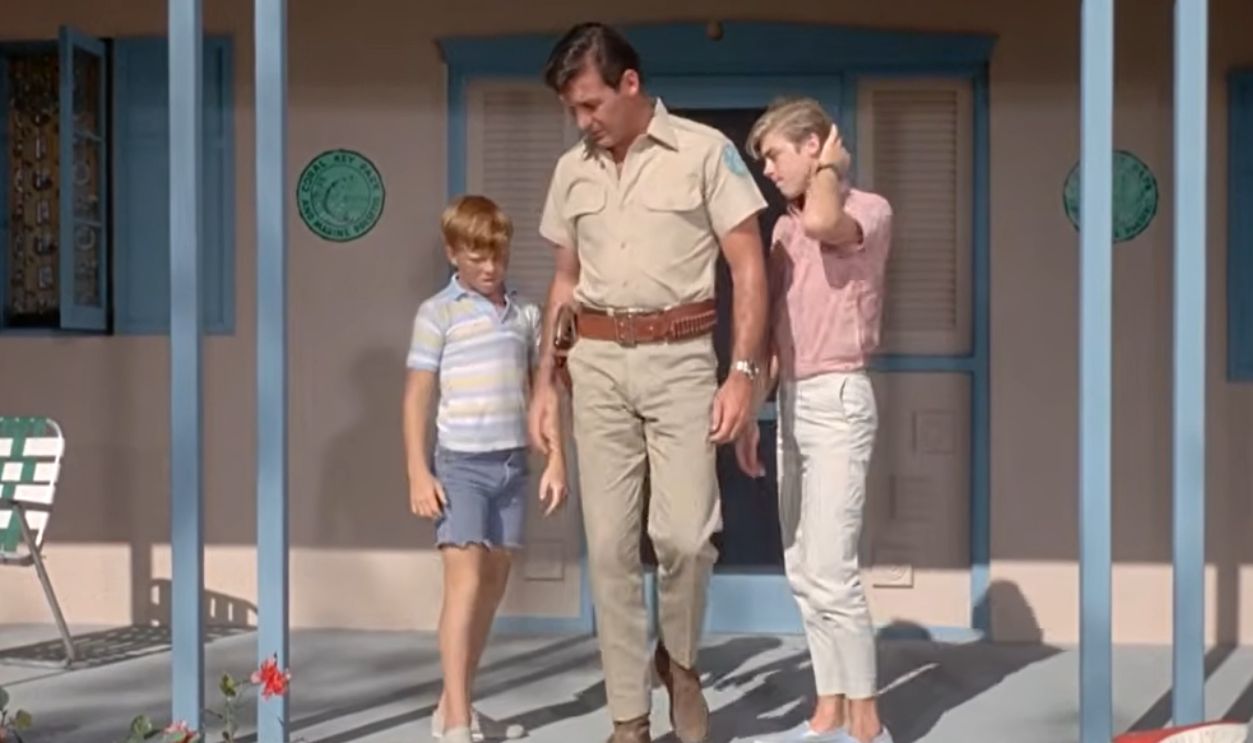 Screenshot from Flipper, NBC (1964–1967)