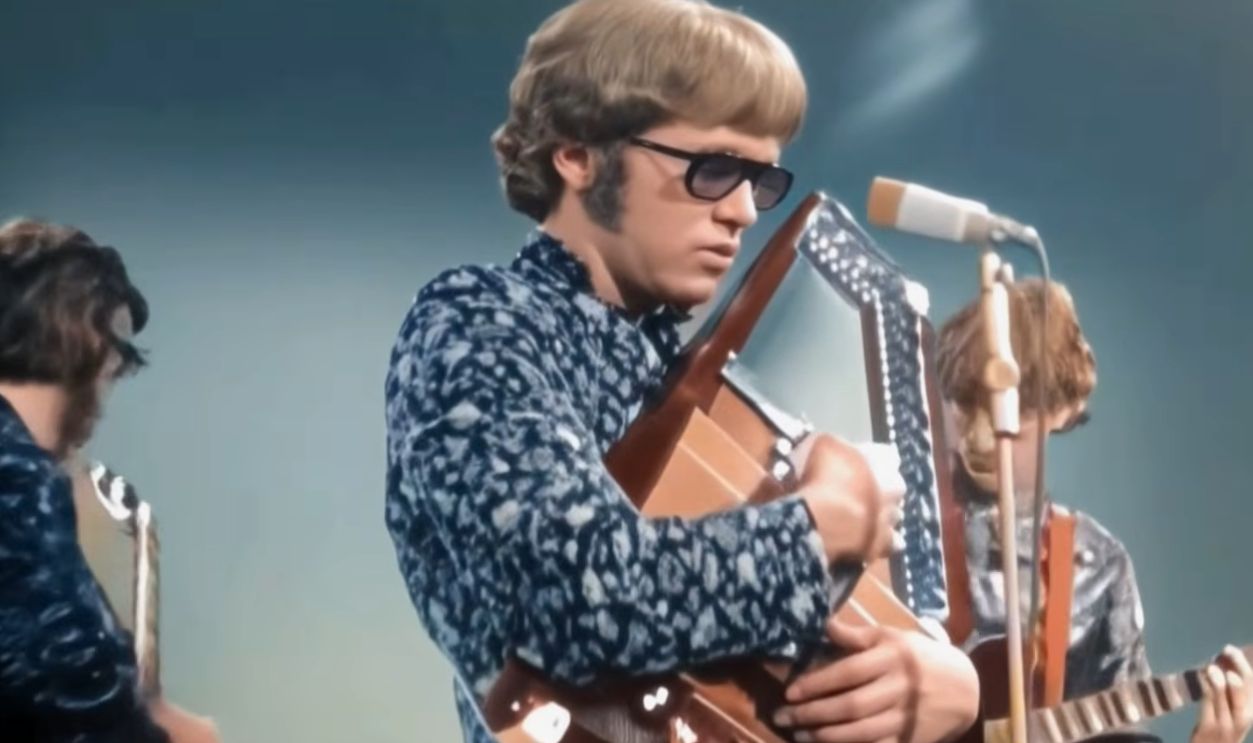 Screenshot from I Had Too Much to Dream (Last Night) (1966)