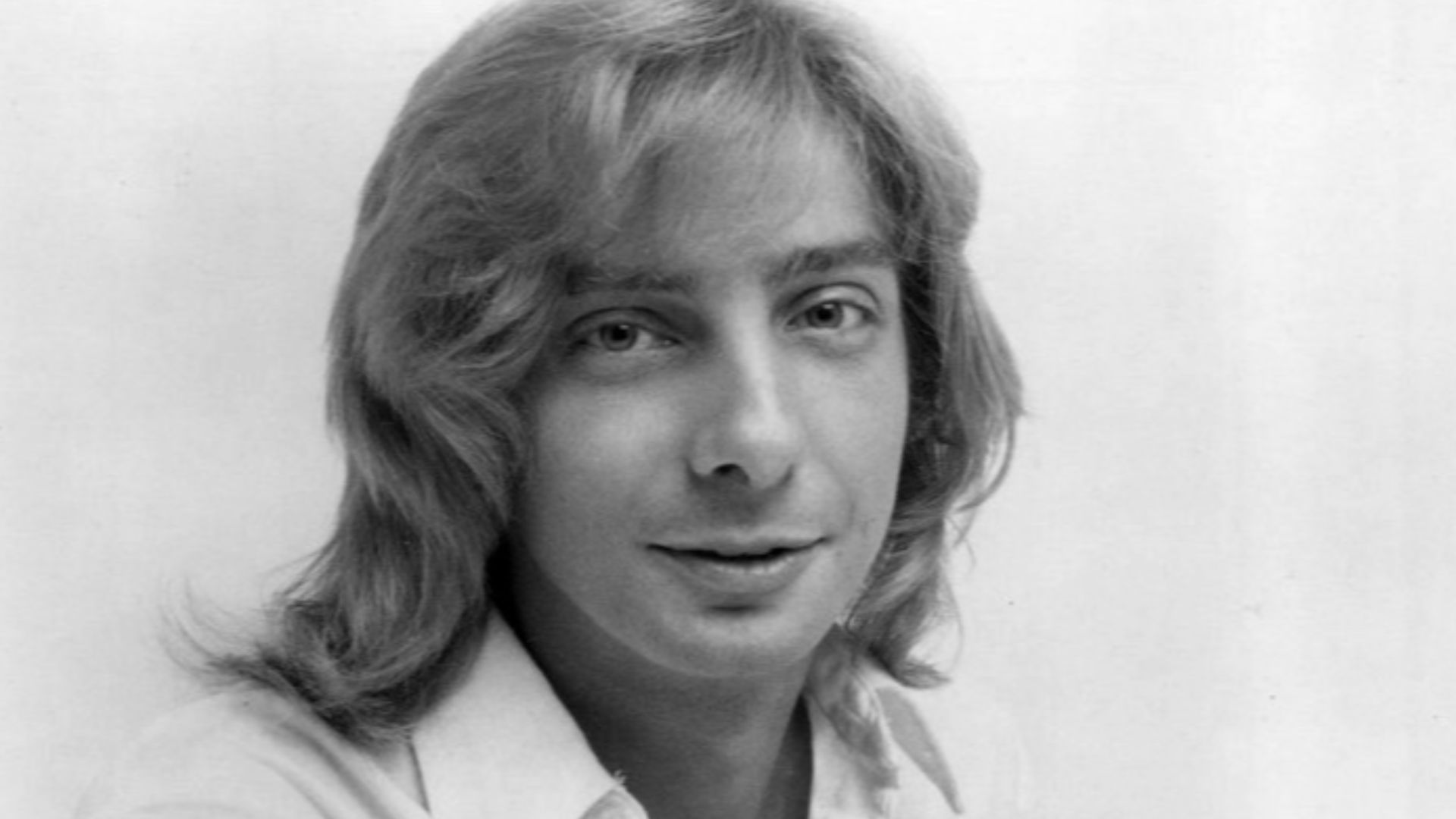 Publicity photo of Barry Manilow.