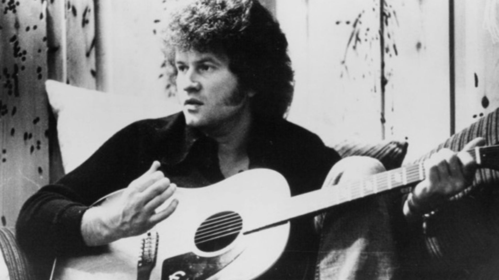 Publicity photo of Terry Jacks.
