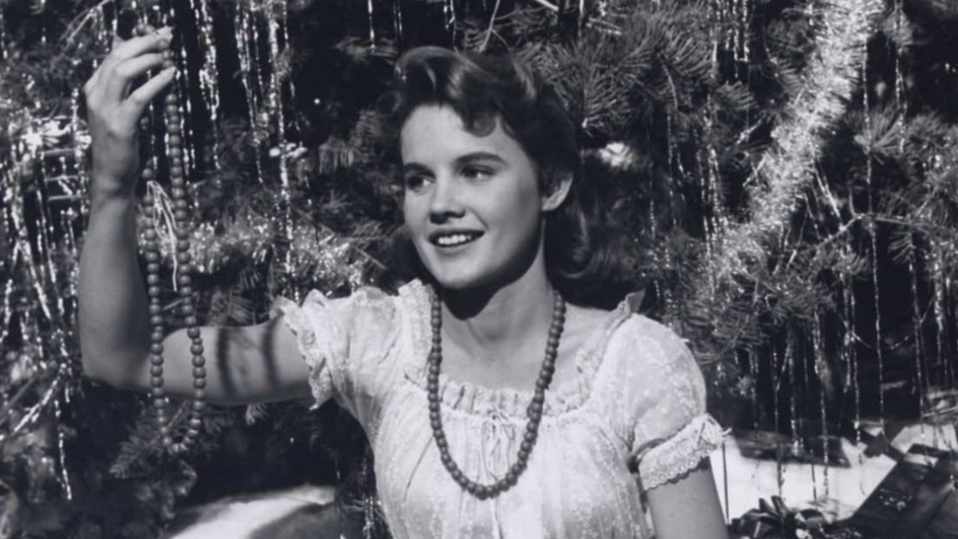 Publicity still from Giant (1956)