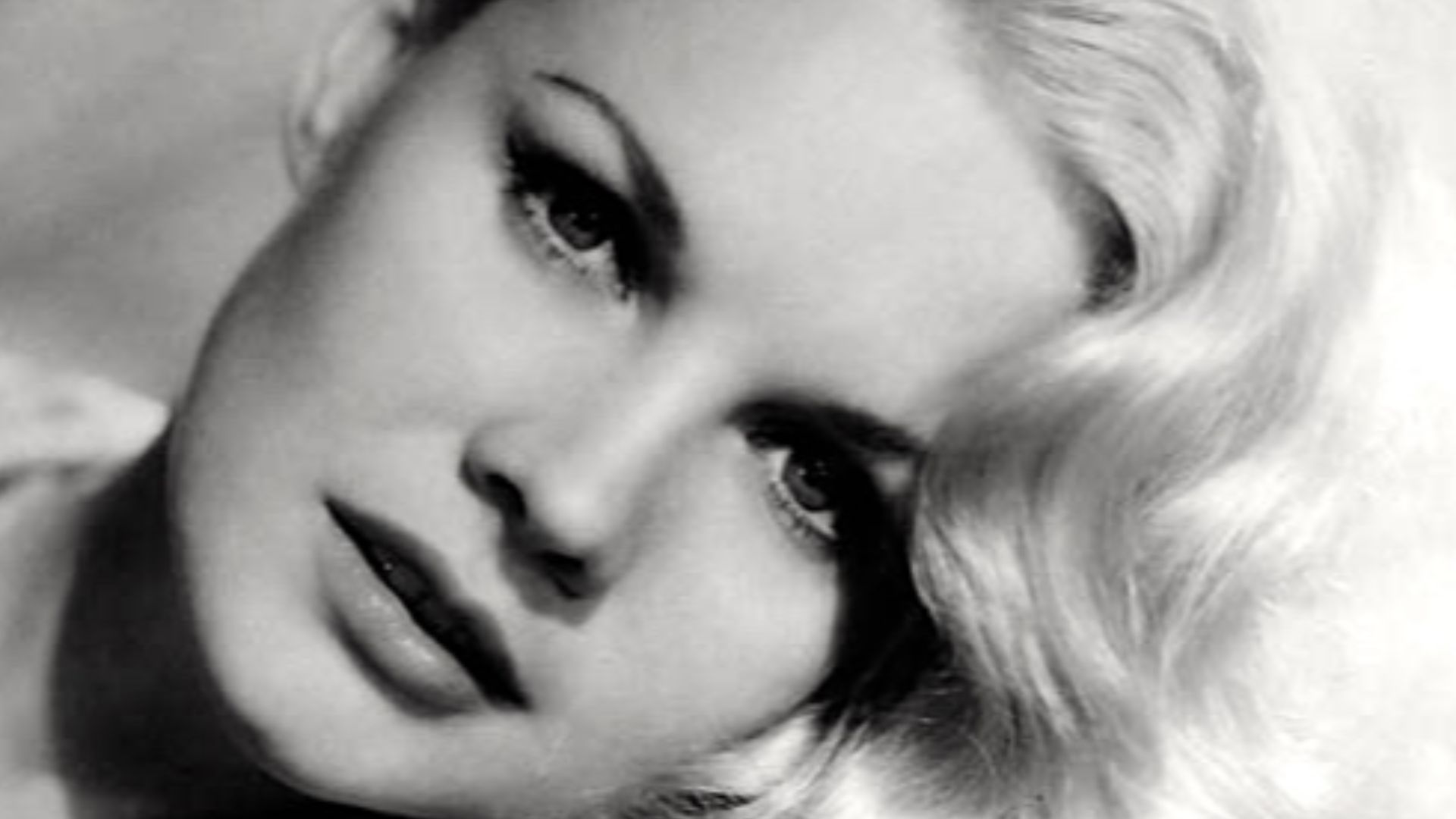 Promotional photo of Carroll Baker for the film The Carpetbaggers (1964).