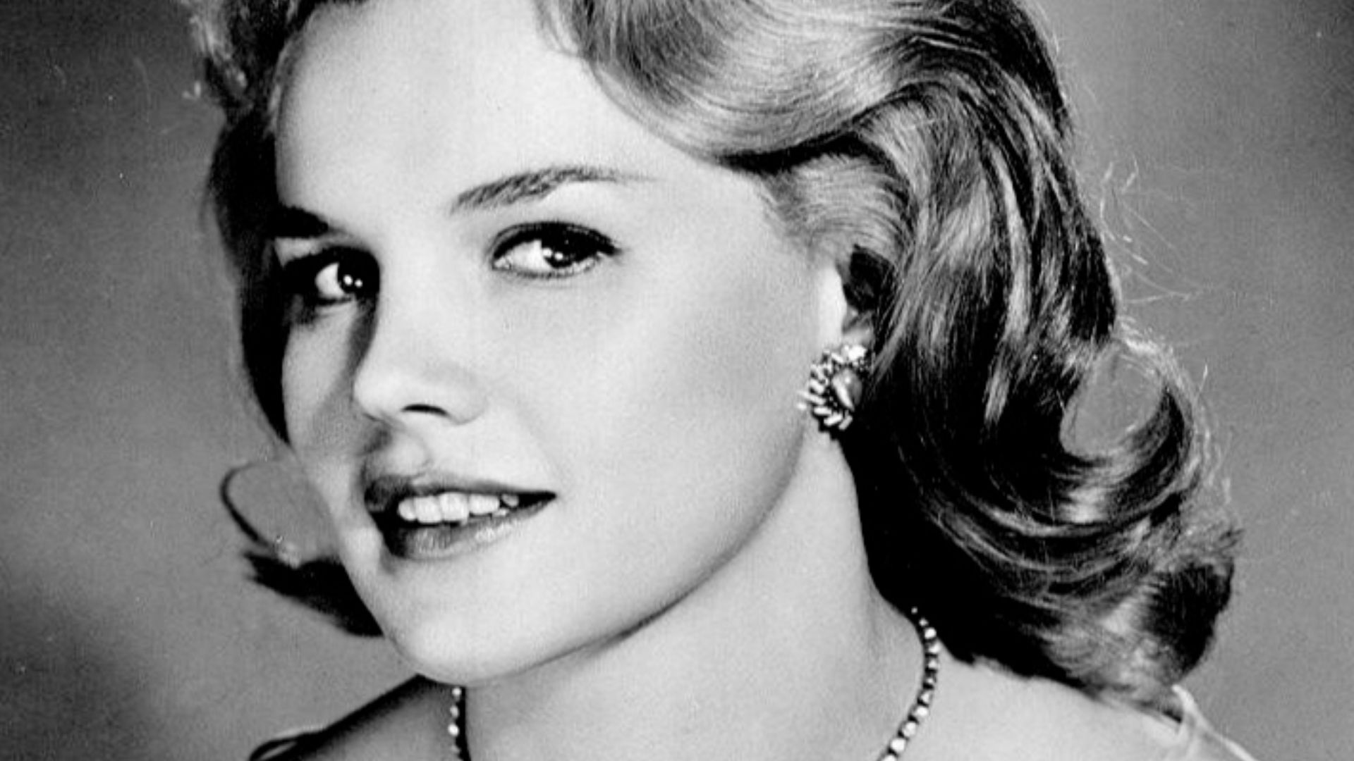 Carroll Baker in a 1967 pictorial