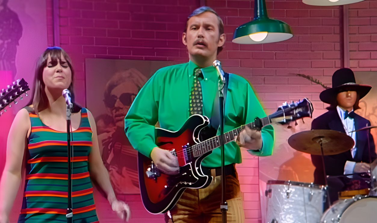 Screenshot from Sunday Will Never Be the Same (1967)