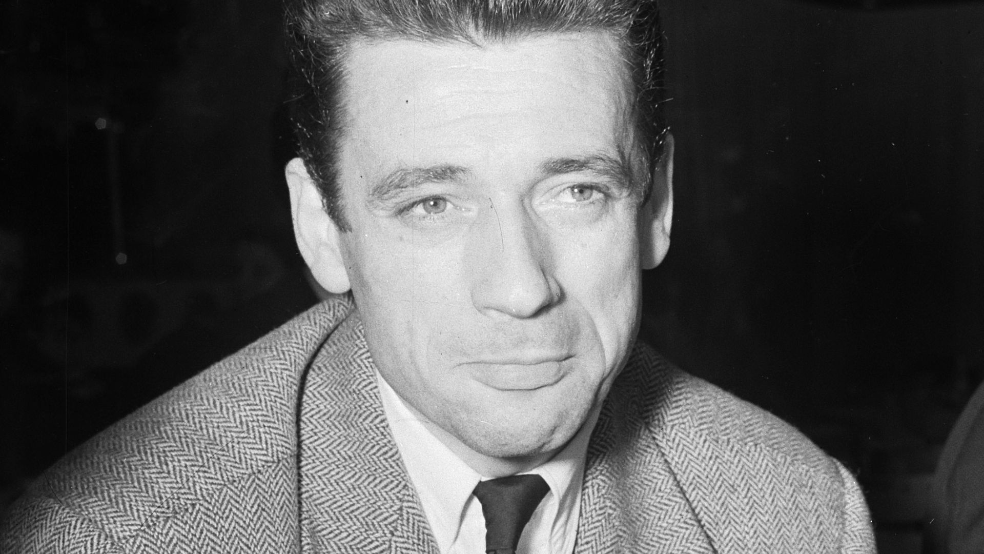 Yves Montand bezoekt Nederland