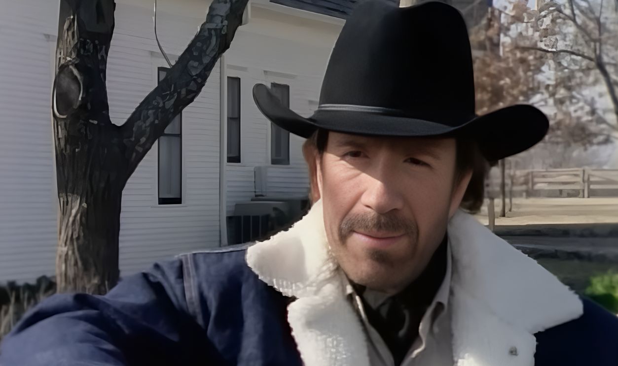 Screenshot from Walker, Texas Ranger (1993–2001)