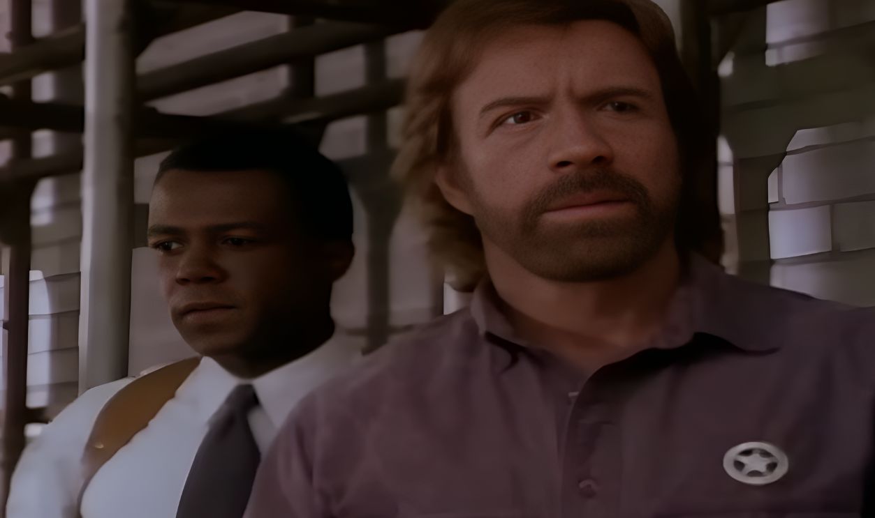 Screenshot from Walker, Texas Ranger (1993–2001)
