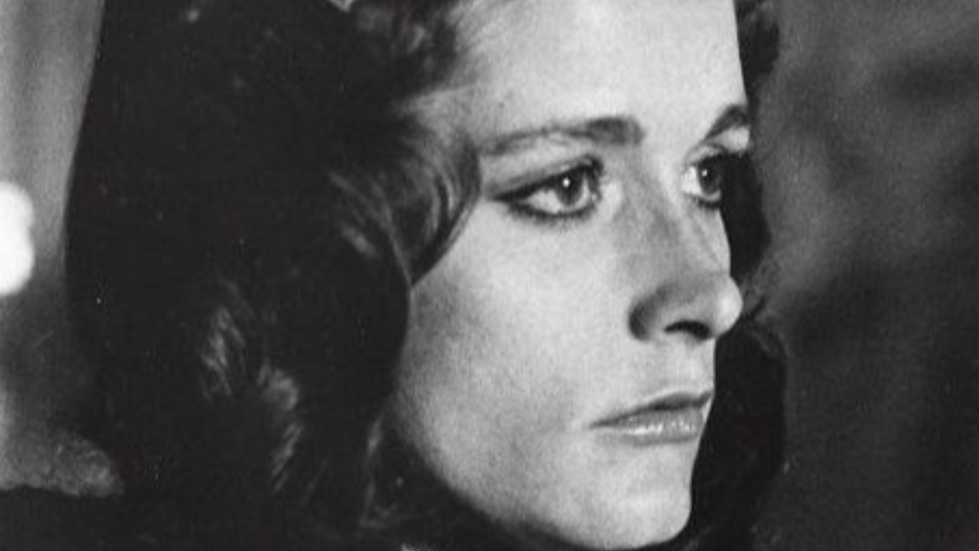 Still of Margot Kidder from The Reincarnation of Peter Proud (1975)
