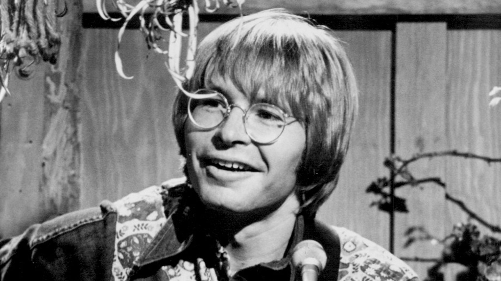 Photo of John Denver from the television special An Evening With John Denver.