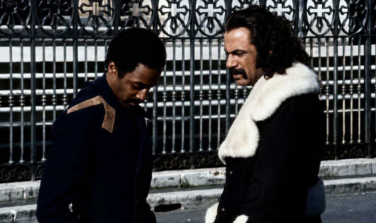 Screenshot from Super Fly T.N.T. (1973) 