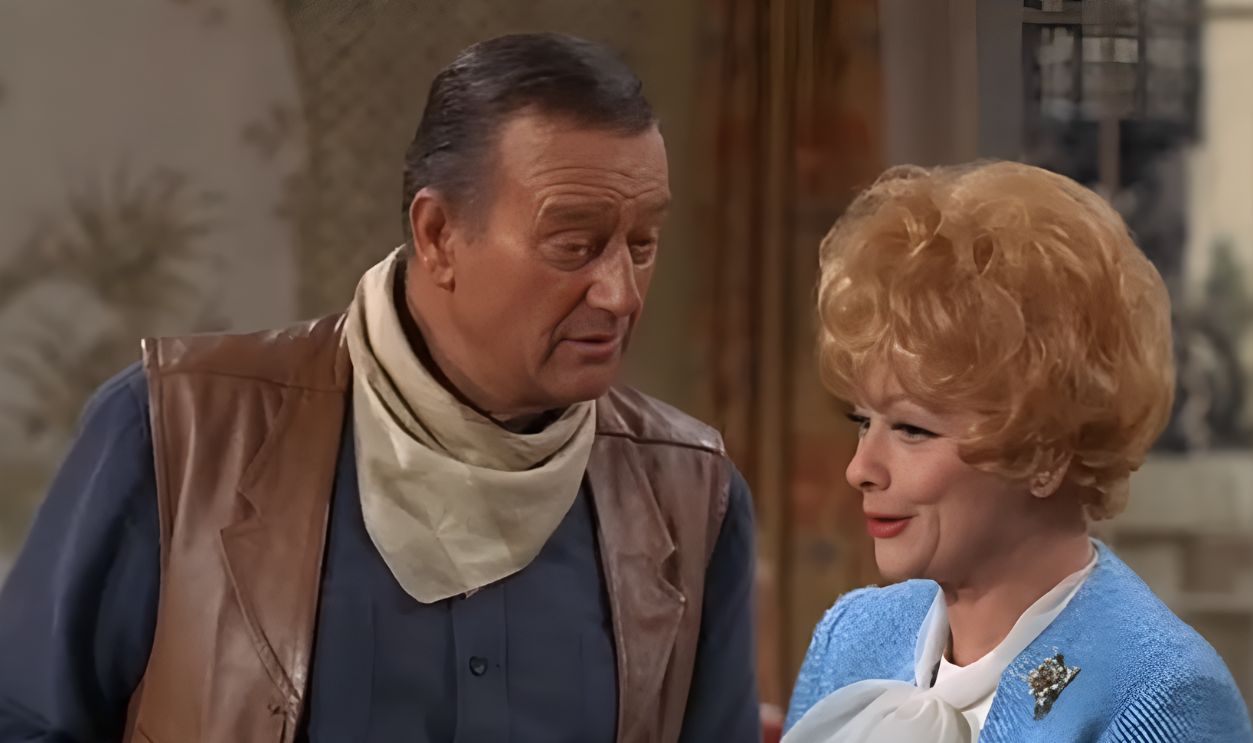 Screenshot from The Lucy Show (1962–1968)