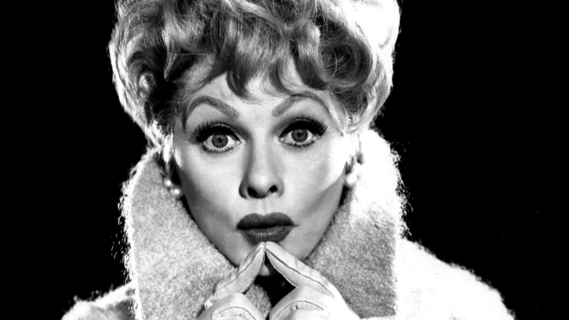 Publicity photo of Lucille Ball