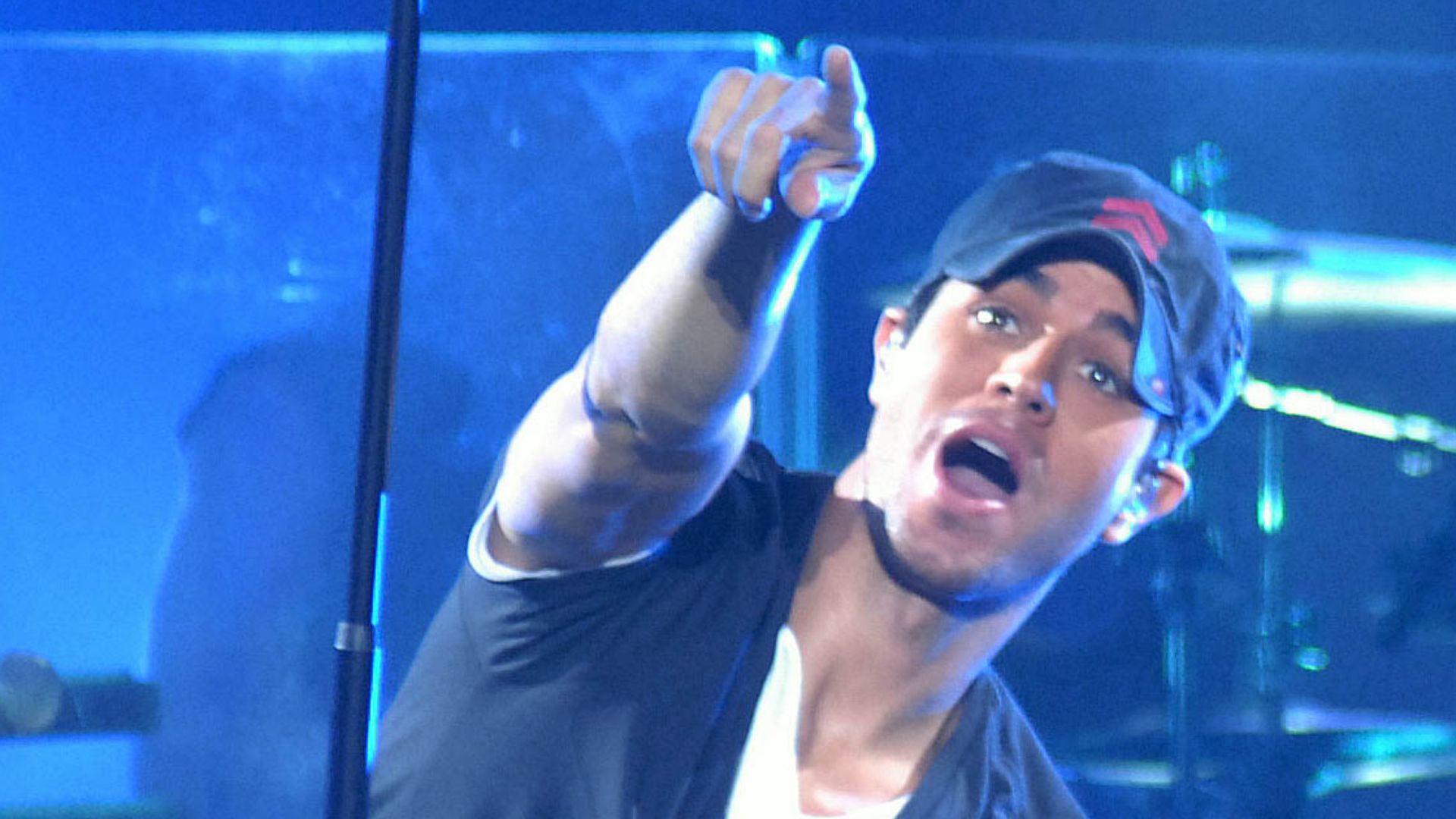 Enrique Iglesias, Vilnius, Lithuania 2007.11.29