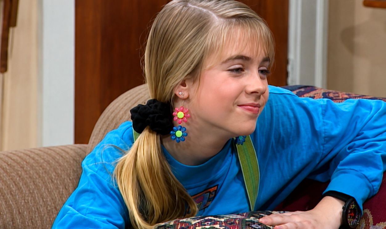 Screenshot from Clarissa Explains it All (1991-1994) 