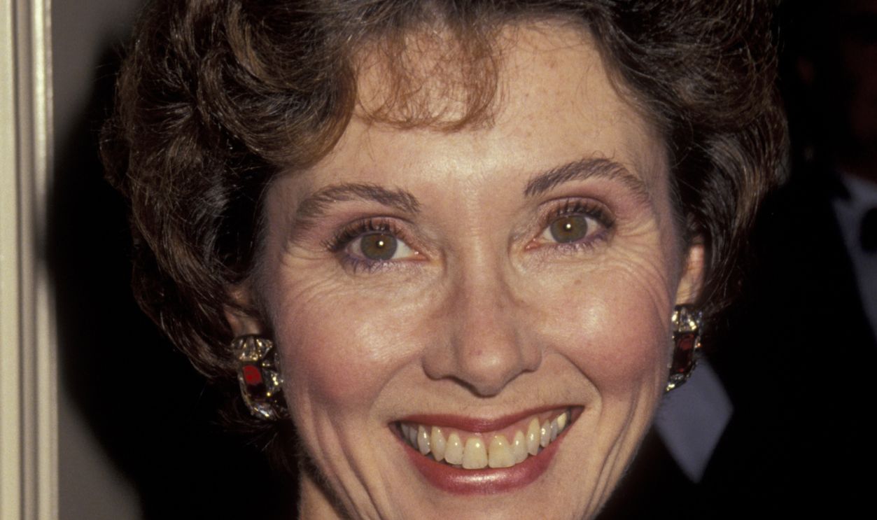 Elinor Donahue attends Spirit of America Benefit Gala on December 13, 1990 at the Beverly Wilshire Hotel in Beverly Hills, California