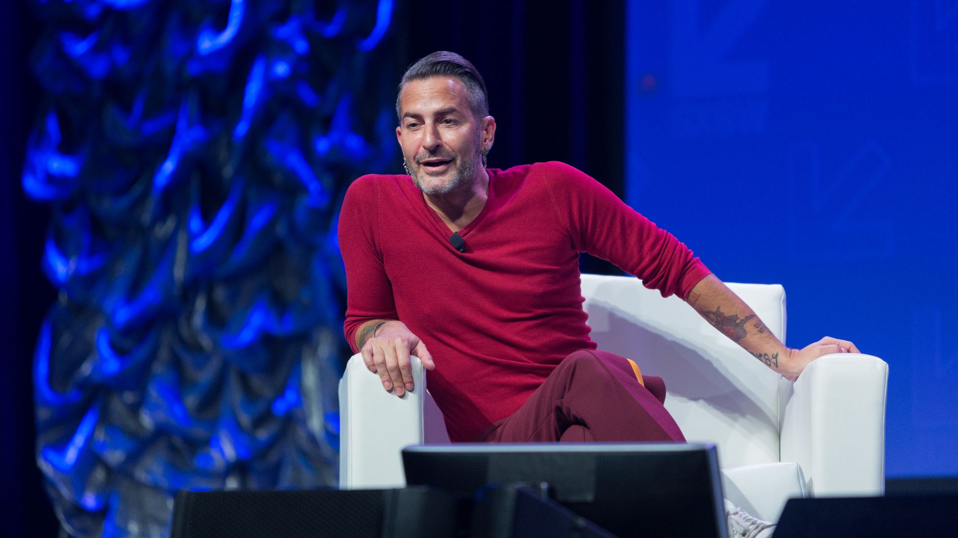 From his conversation at SXSW.
Photo: Ståle Grut/NRKbeta
Session description:
In 1984 Jacobs designed his first collection with the Marc Jacobs label. The following year, Jacobs received the distinct honor of being the youngest designer ever to be awarded