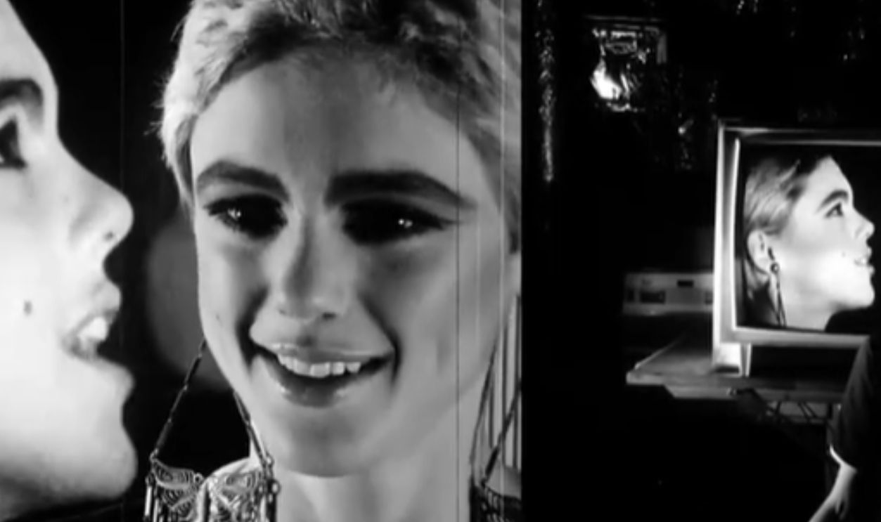 Screenshot from Outer and Inner Space (1966) 