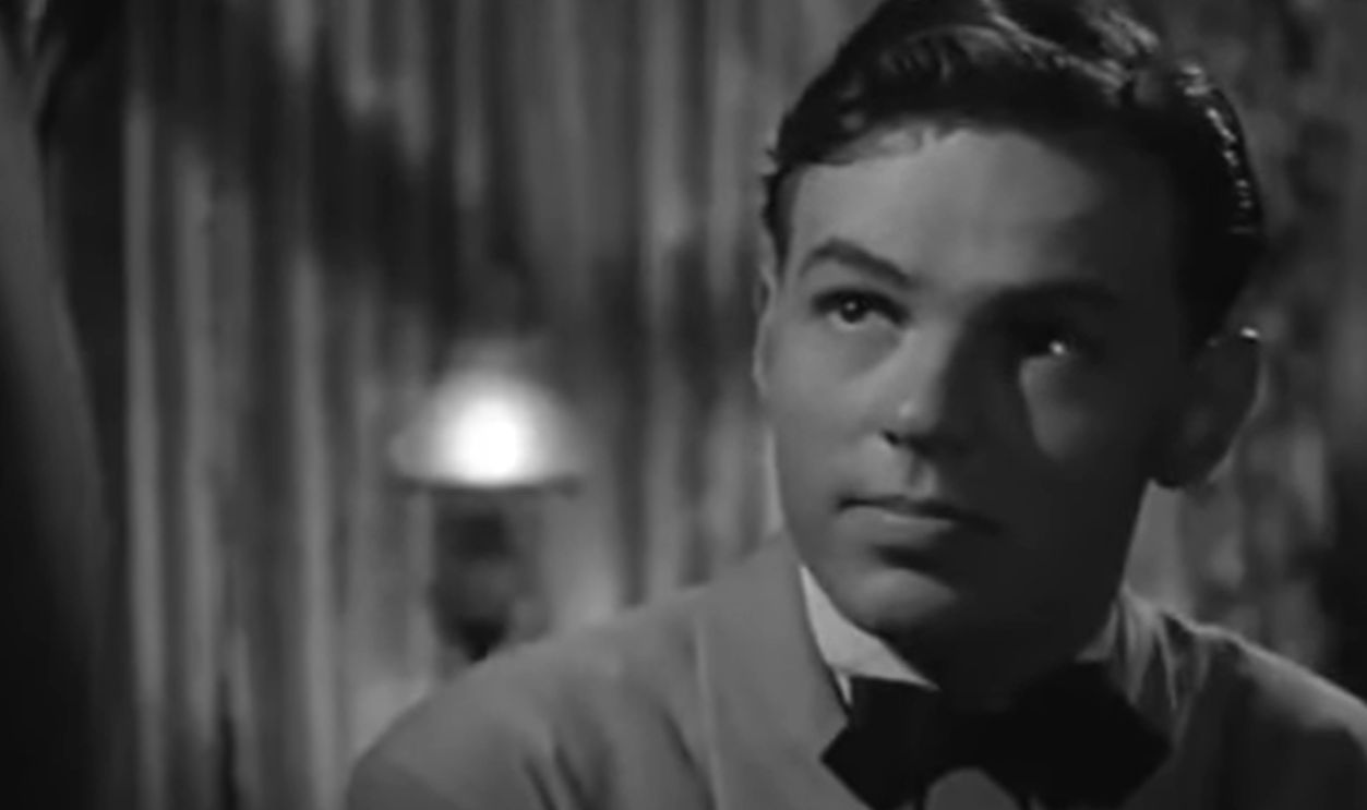 Screenshot from The Brasher Doubloon (1947)