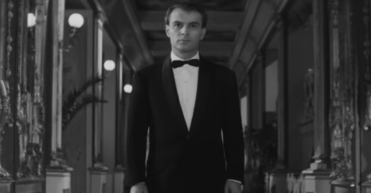 Screenshot from Last Year At Marienbad, Amazon Prime Video France
