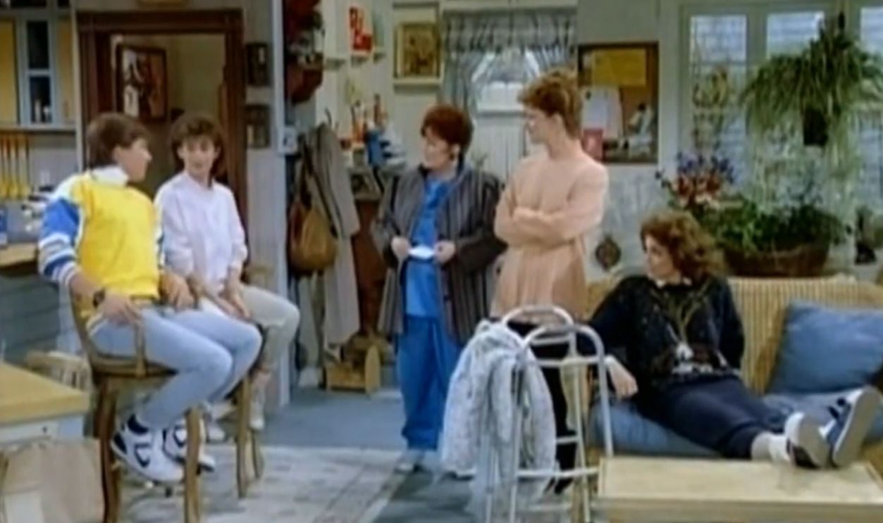 Screenshot from The Hogan Family, formerly Valerie and Valerie’s Family: The Hogans, NBC (1986–1991)