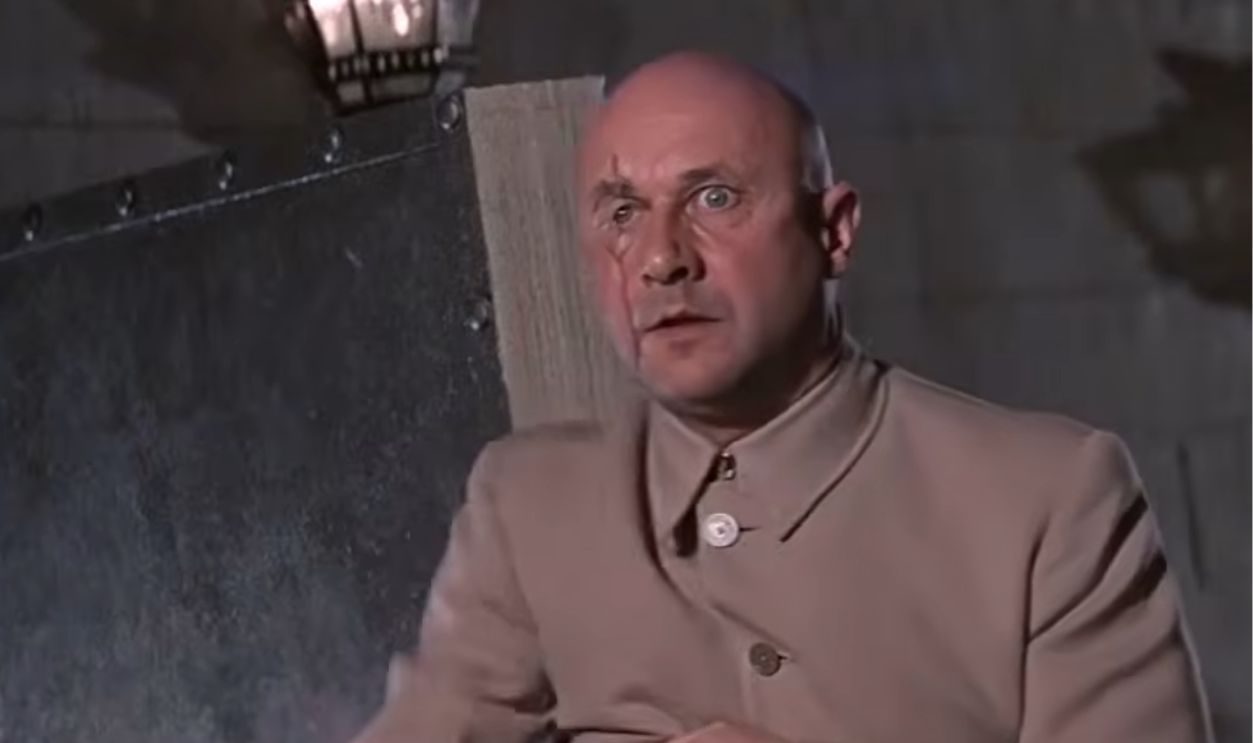 Screenshot from You Only Live Twice, United Artists (1967)