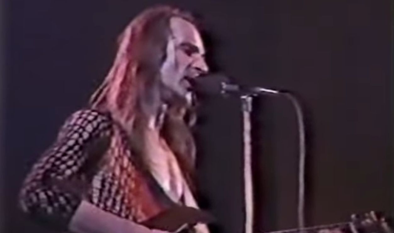 Screenshot from High Class in Borrowed Shoes (1977)