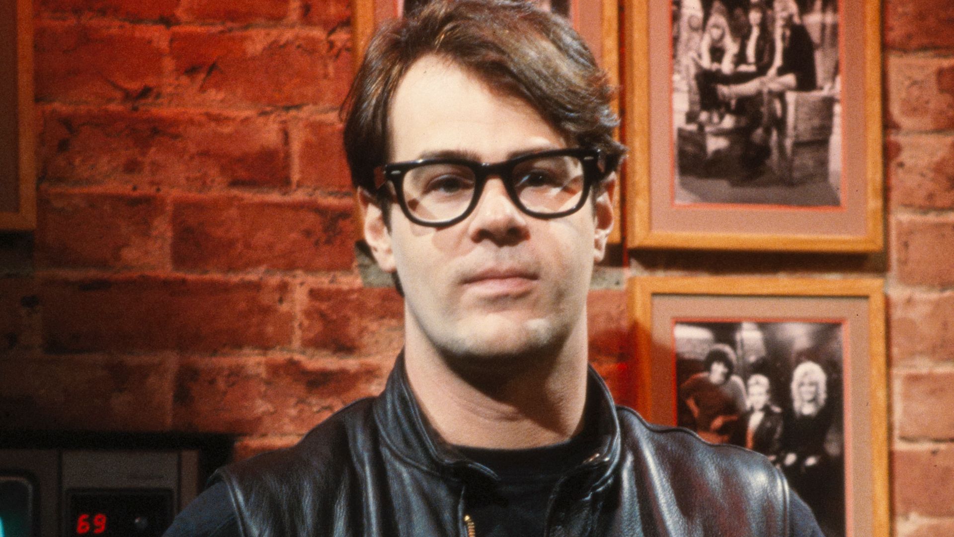 Dan Aykroyd on set of MTV Music Television NYC