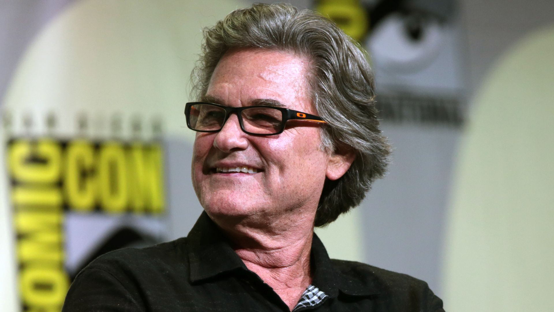 Kurt Russell speaking at the 2016 San Diego Comic Con International, for