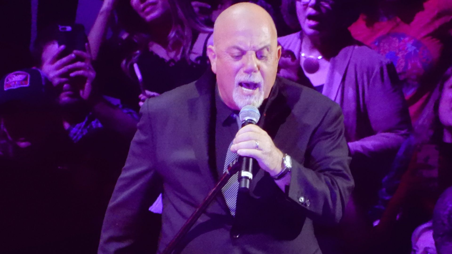 Billy Joel at the Newly Refurbished Nassau Veterans Memorial Coliseum