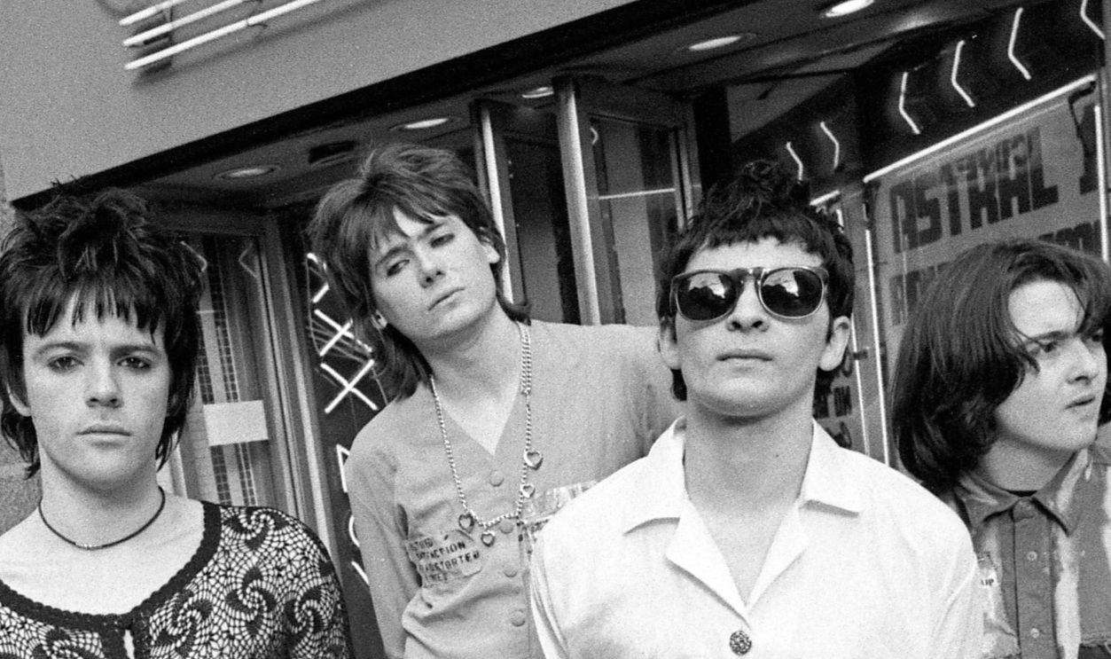 Manic Street Preachers groupportrait in Soho, London, January 1991. L-R Richey Edwards, Nicky Wire, James Dean Bradfield, Sean Moore.