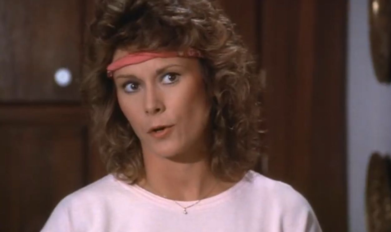 Screenshot from Scarecrow and Mrs. King, CBS (1983–1987)