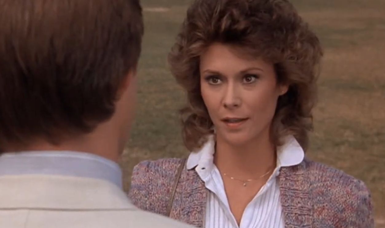 Screenshot from Scarecrow and Mrs. King, CBS (1983–1987)