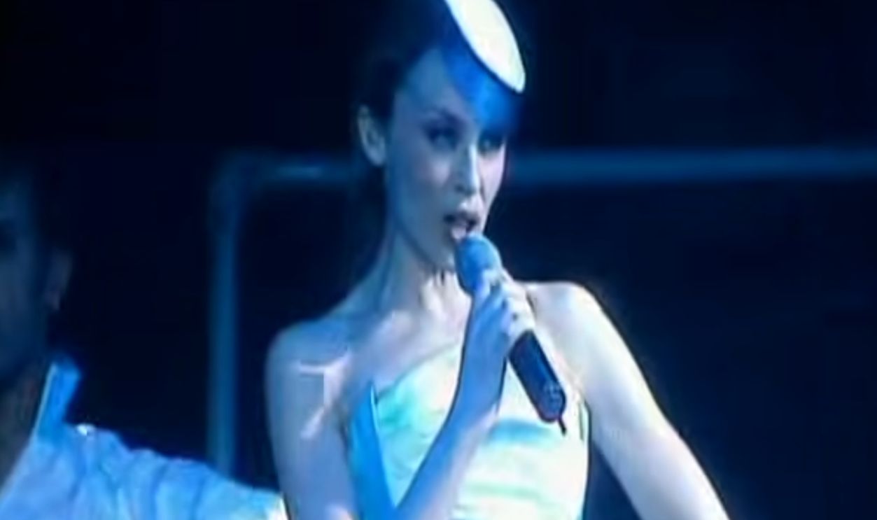 Screenshot from Light Years (2000)