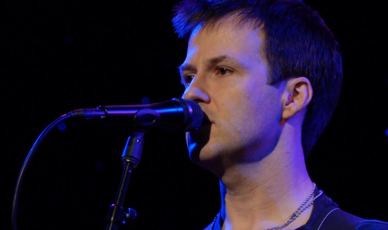 Screenshot from Change (2001)