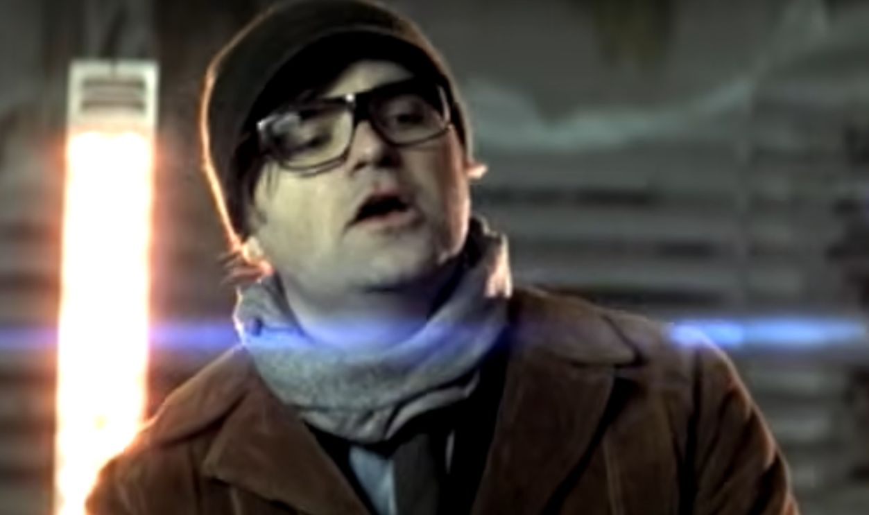 Screenshot from Narrow Stairs (2008)