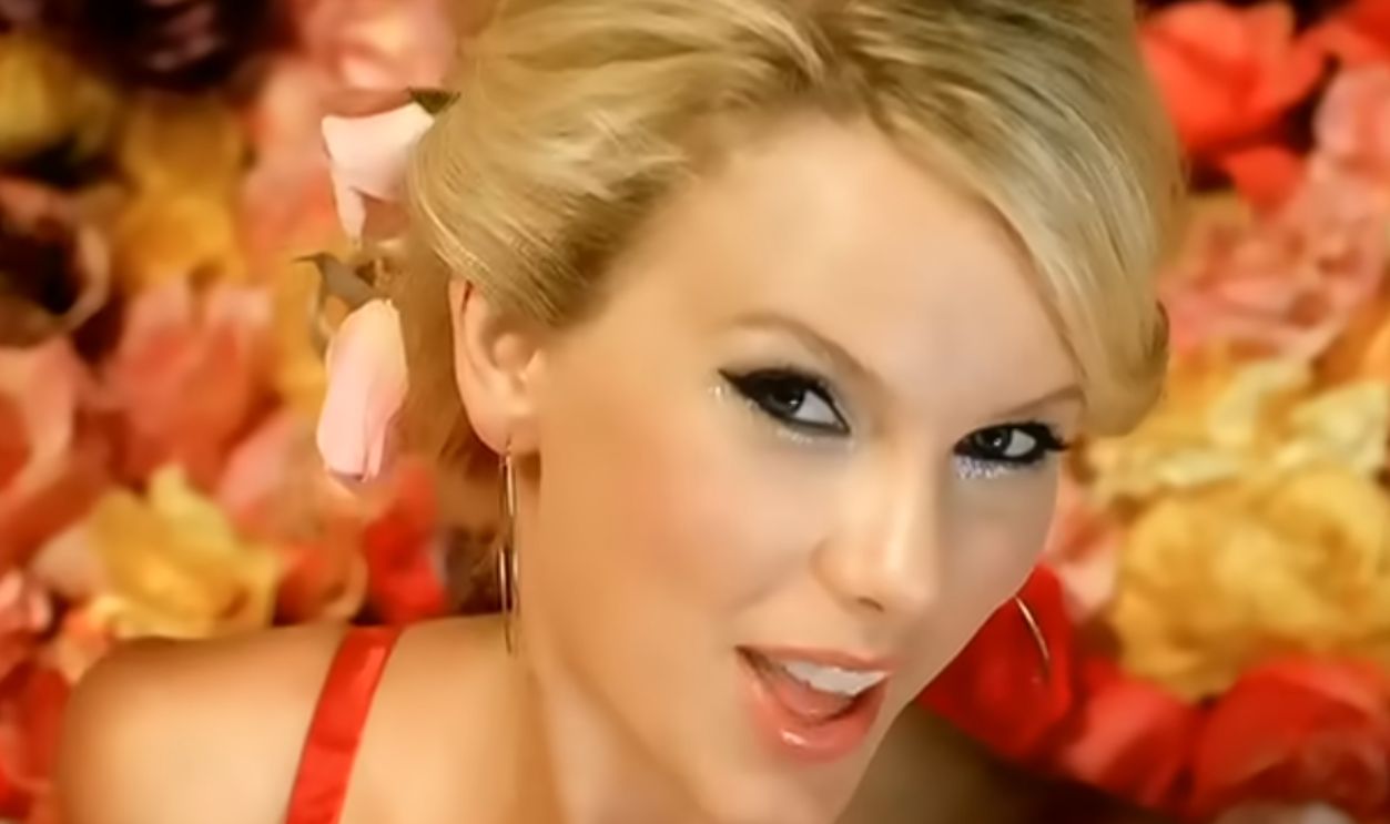 Screenshot from Our Song (2007)